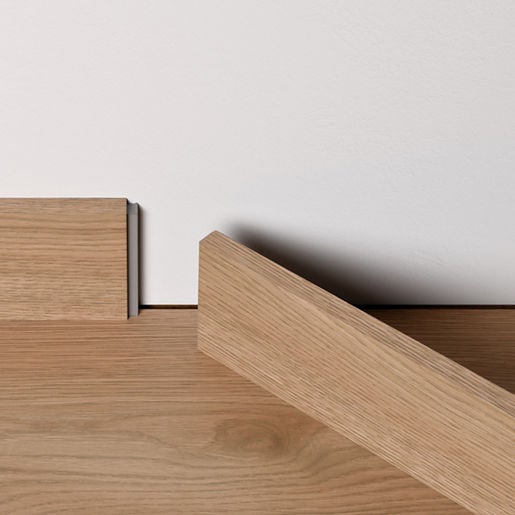 Pergo PGVFCPSK40216SP Jalkalista  70mm korkea Grey Norwegian Oak